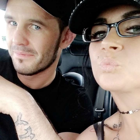 Like this post to Bookmark kAyykAyy GIFTS UNDER $20 - Picture 3 of 4